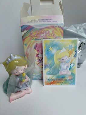 Popmart Azura Kissing a Shooting Star Figurine